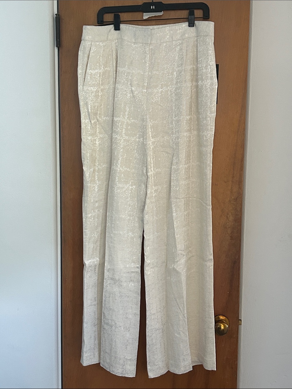 Donna Karan Off White Textured Wide-Leg Suit Pants With Pattern & Slight Shimmer